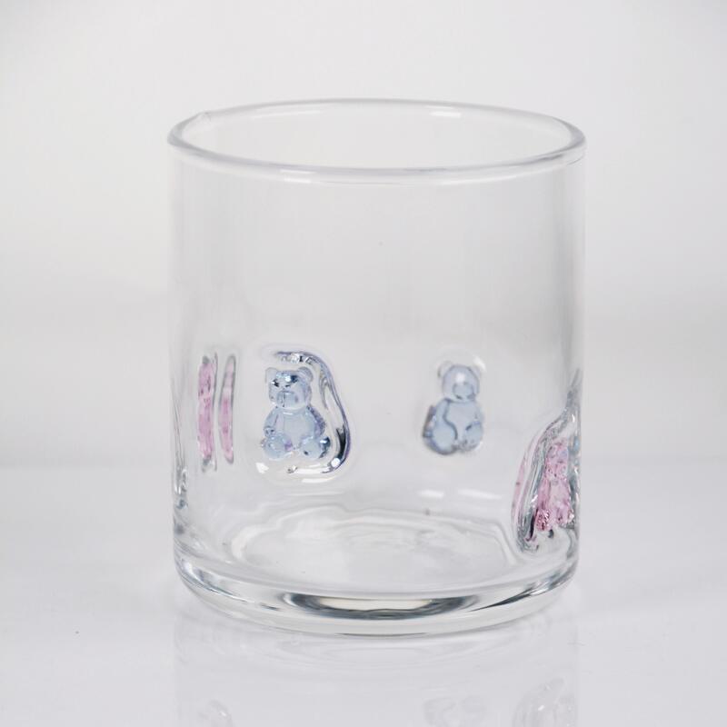 kwaliteit Handgeblazen Gummy Bear Icon Glas, 400 ml heldere tumbler met schattige kleurrijke beer, leuk Whiskey Juice Glas voor kinderen volwassenen, schattig Barware cadeau fabriek