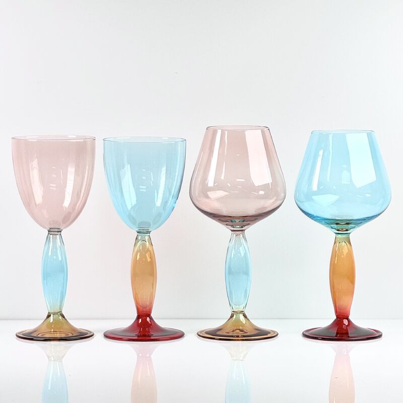Kwaliteit Hand-Blown Gradient Color Borosilicate Wine Glasses, Multi-Color Artistic Stem Goblets for Wine, Cocktail, Home Bar & Party Decor fabriek