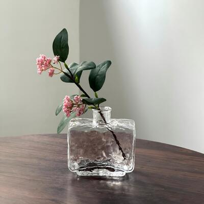 kwaliteit Rectangular Clear Hammered Glass Vase - Modern Minimalist Decorative Flower Vase for Table Centerpiece fabriek