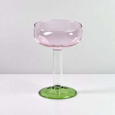 Kwaliteit Hand Blown Borosilicate Stemmed Wine & Cocktail Glass Set, Pink Bowl with Green Hollow Stem Base, Colored Spray Tinted Art Goblets for Bar, Wedding & Table Decor fabriek