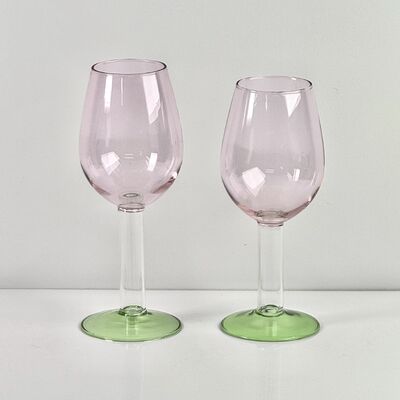 Kwaliteit Hand Blown Borosilicate Stemmed Wine & Cocktail Glass Set, Pink Bowl with Green Hollow Stem Base, Colored Spray Tinted Art Goblets for Bar, Wedding & Table Decor fabriek