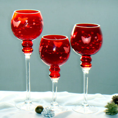 kwaliteit Tulipvormige lange stamkaarshouders met gegraveerd patroon fabriek