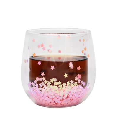 kwaliteit Op maat gemaakte dubbele wand glas koffiebeker decoratieve glitter tumbler drinkglas fabriek