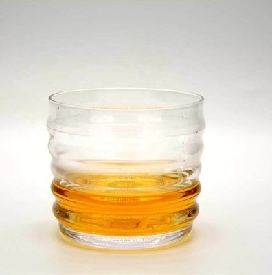 kwaliteit Anti-slip handgemaakt whisky glas met golfpatroon fabriek