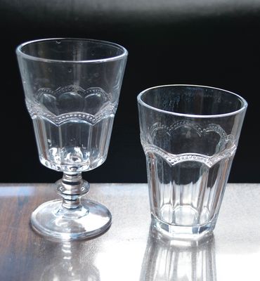 kwaliteit Stemloze embossed meervoudige tangent 10 oz glazen tumbler fabriek