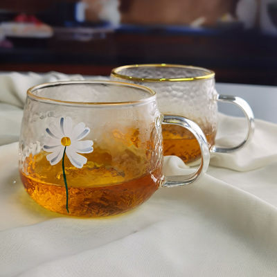 kwaliteit Borosilicaat gehamerde textuur Tumbler Drinkglasjes met gouden rand fabriek